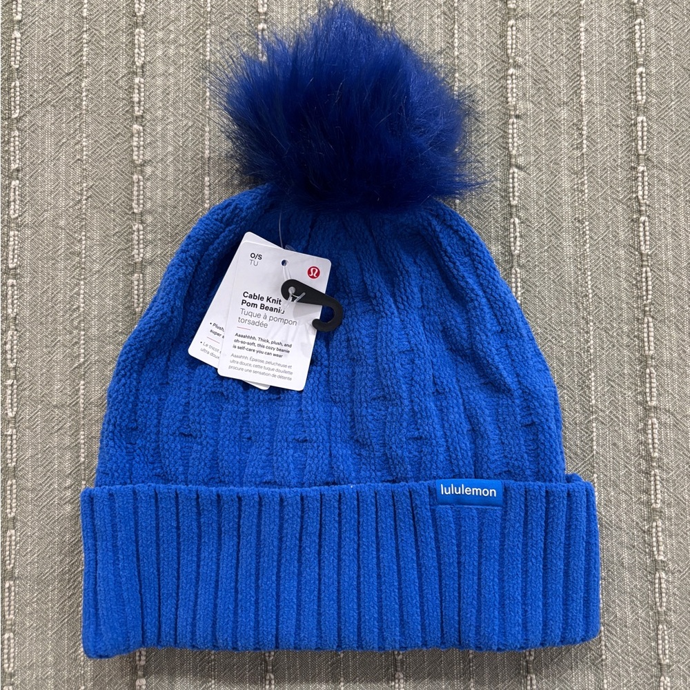 NWT lululemon beanie